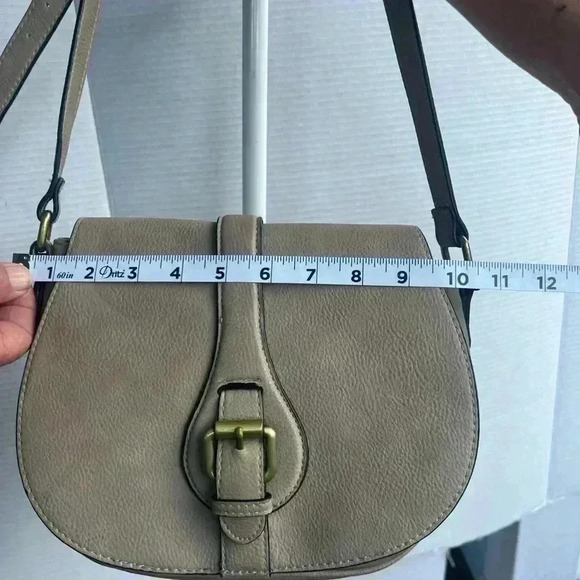 Crossbody Handbag in Beige - Picture 8 of 10